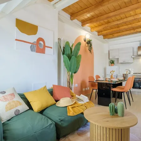 Apartment In Bolo No Act Apartman