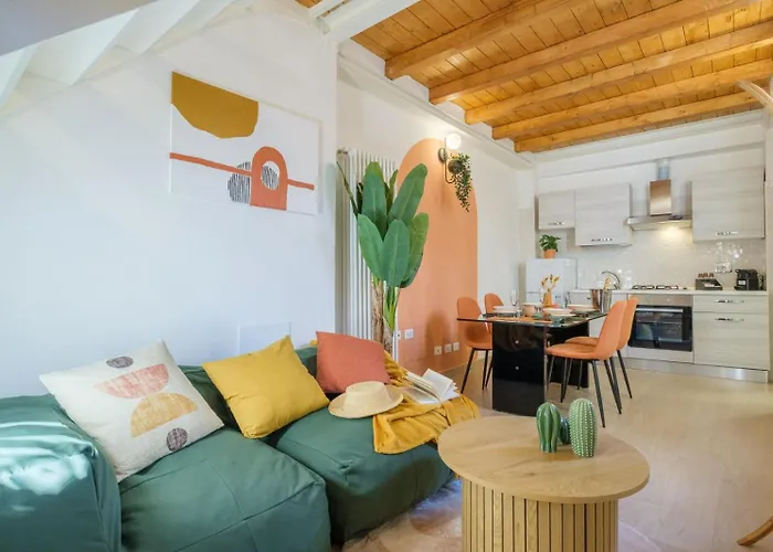 Apartment In Bolo No Act Lejlighed